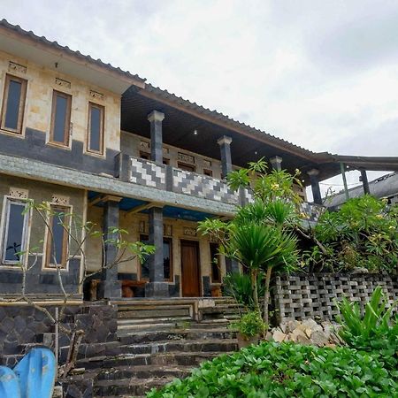 Hotel Kampoeng Drini Redpartner Brono Ngoại thất bức ảnh