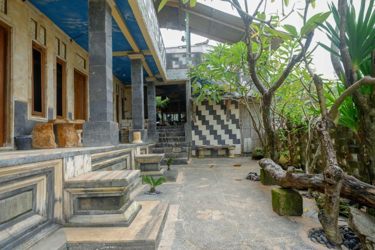 Hotel Kampoeng Drini Redpartner Brono Ngoại thất bức ảnh