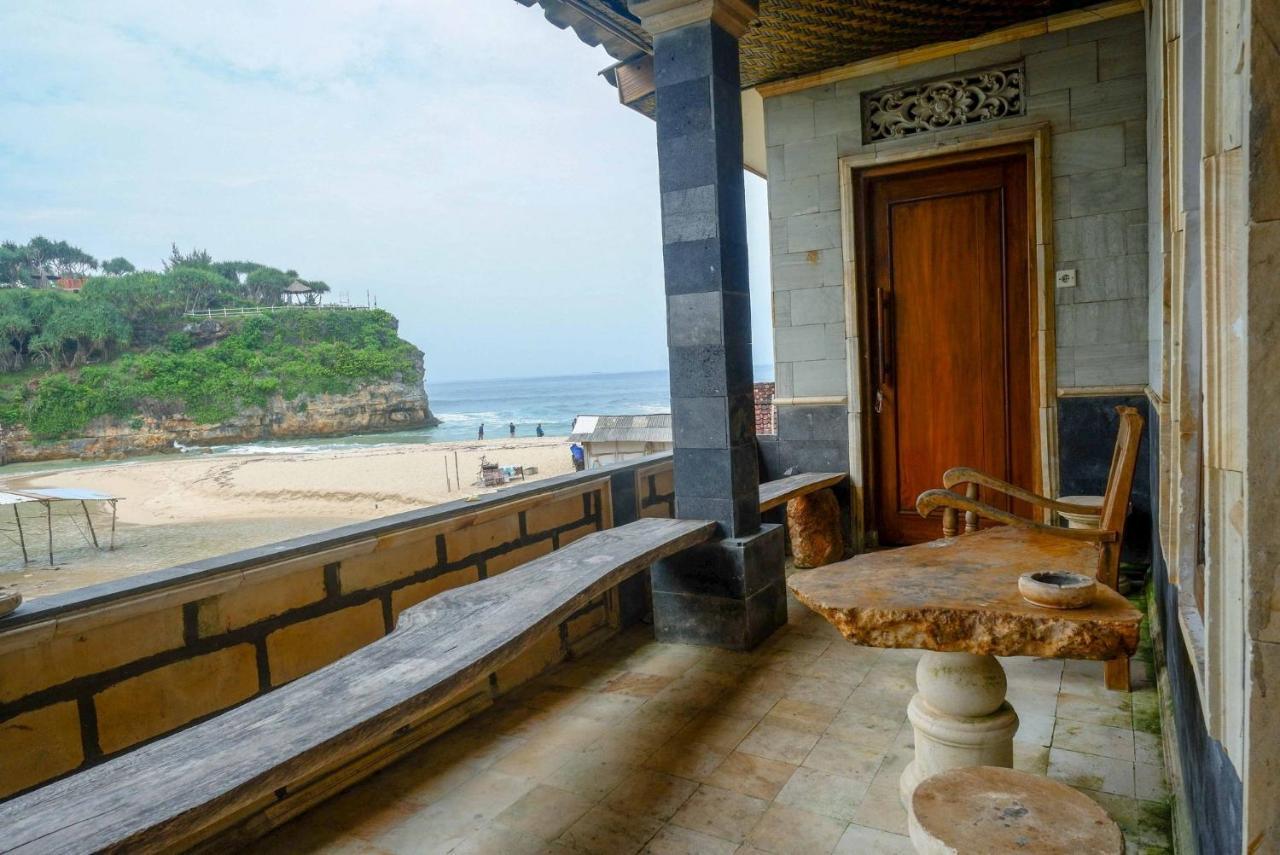 Hotel Kampoeng Drini Redpartner Brono Ngoại thất bức ảnh